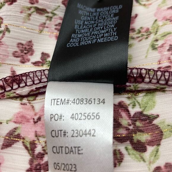 Torrid Crinkle Chiffon Flutter Sleeve Top Size 1/1X - Picture 7 of 7